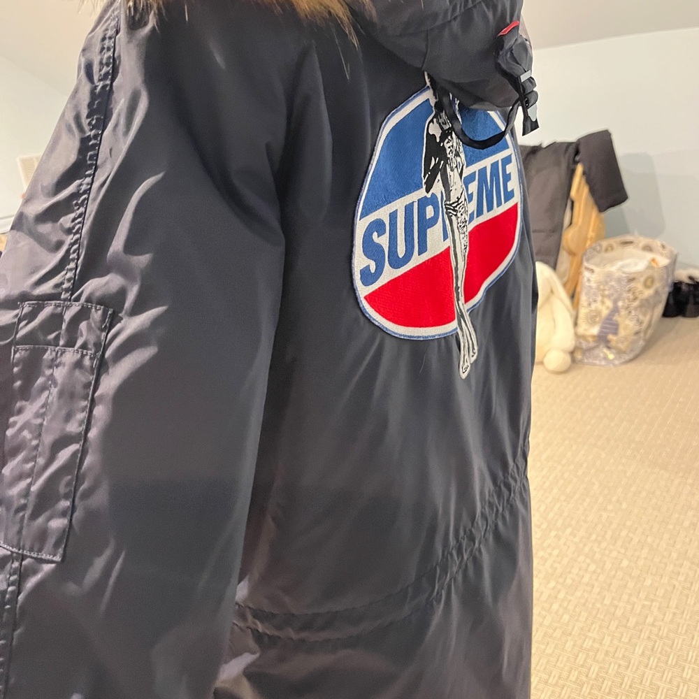 Supreme Jacket - Picture 2 of 9